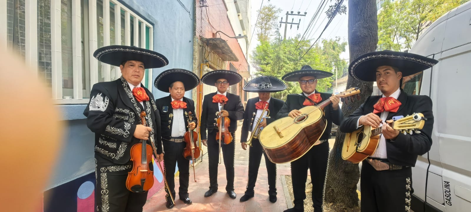 Mariachi 6 integrantes